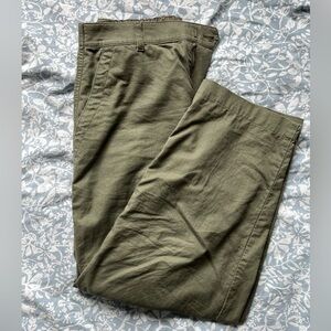 Uniqlo Tapered Pants